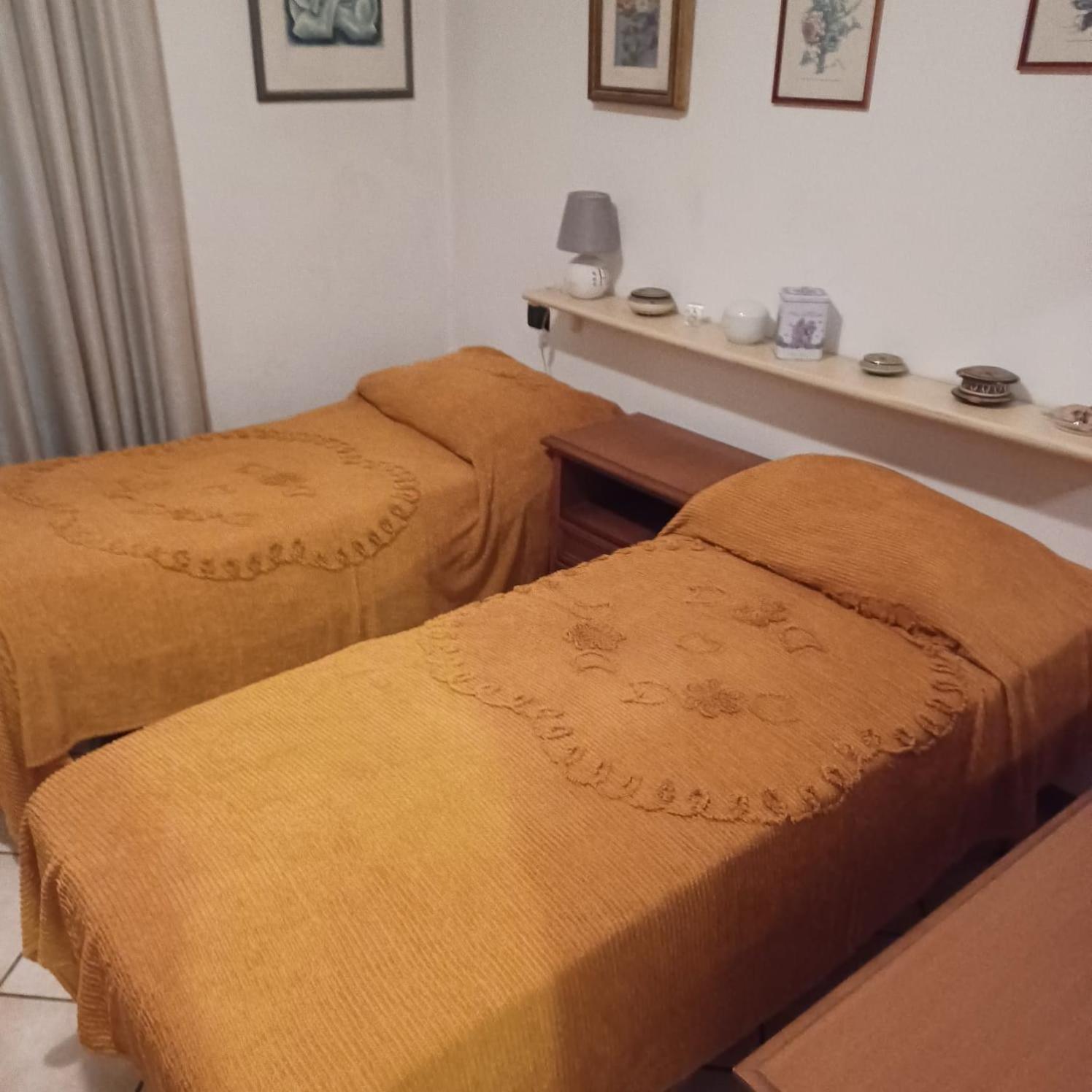 Appartamento La Siesta Novara Esterno foto